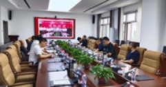 大唐（西安）熱力有限公司考察組參觀(guān)考察長(cháng)輸項目